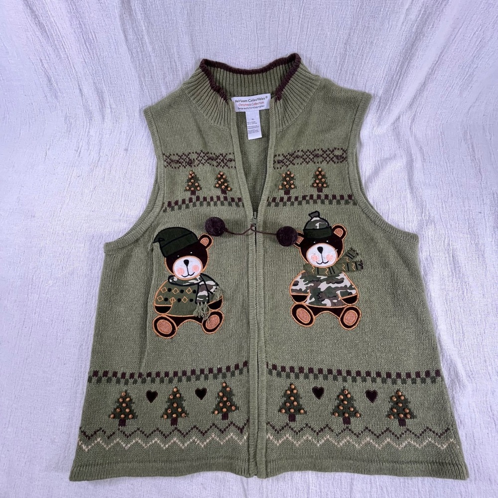 Heirloom Collectibles Christmas Sweater Camo Womens XL Green Bear Tree Zip Vest